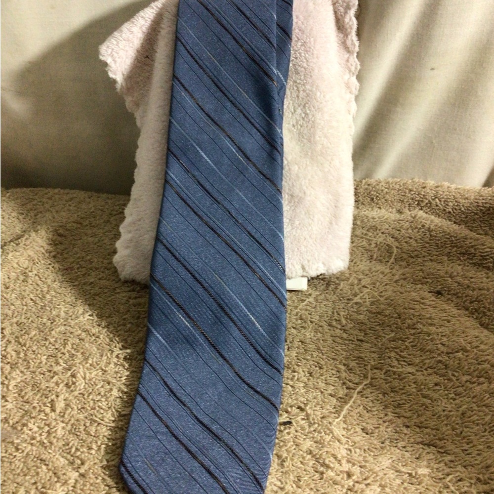 Men's Blue Diagonal Stripe Tie